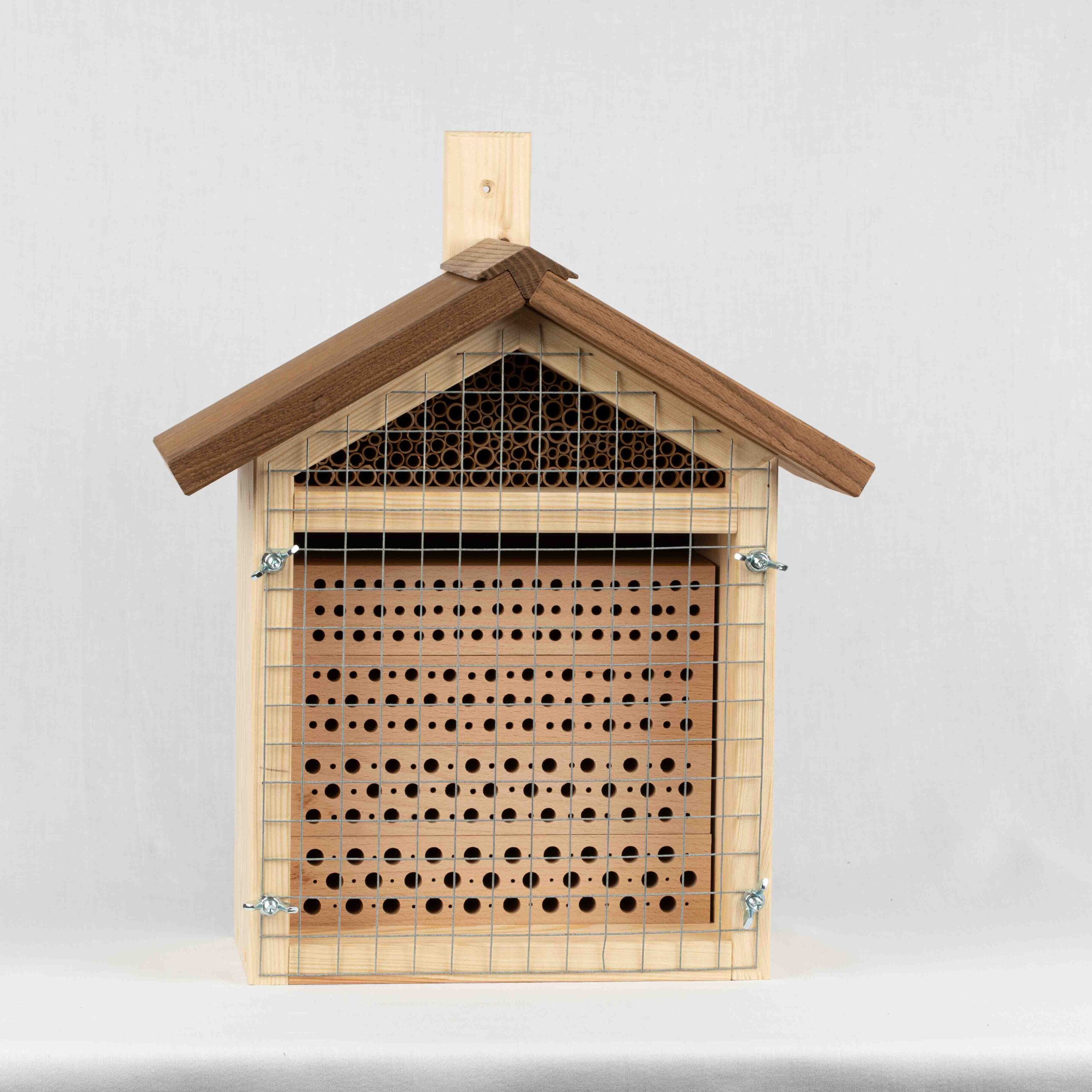 Nisthilfe für Wildbienen