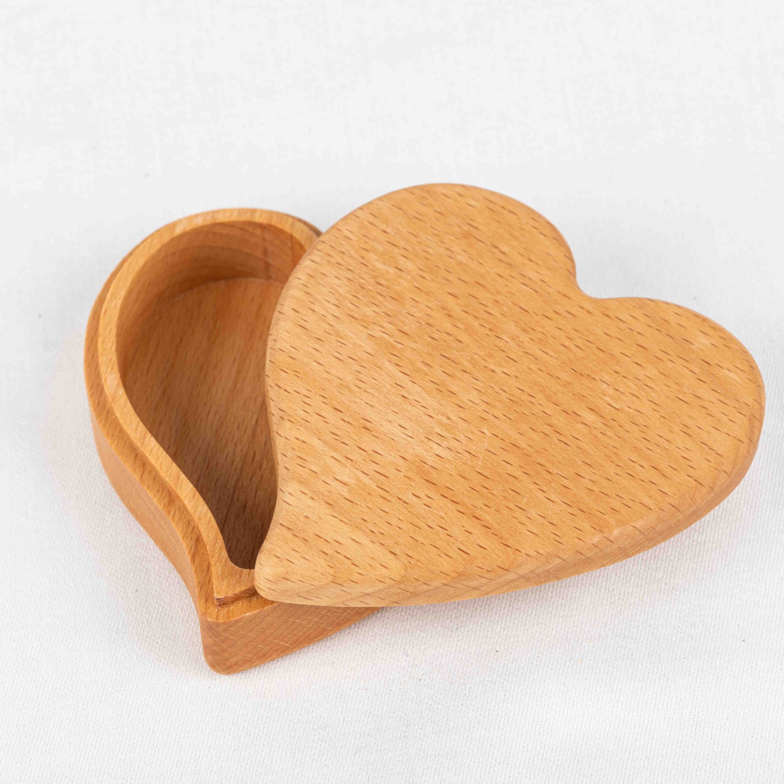 Holzdose herzförmig – Bild 4